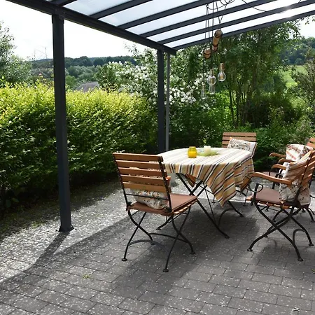 Holiday home Lampenhaeuschen *